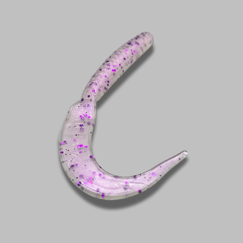 Bait Cave Saber Tail – Curved Blade Trailer With Low-Drag Action