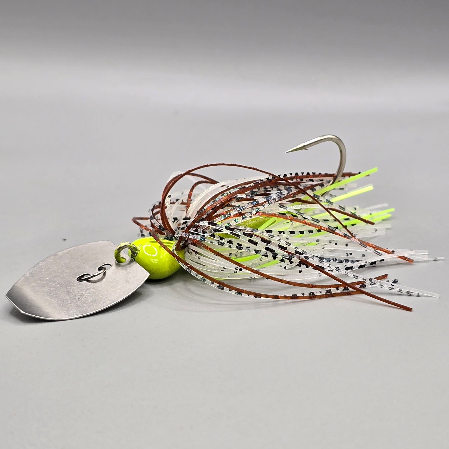 Custom Brazalo Strutter 2.0 Bladed Jig – Direct Connect Vibration Jig