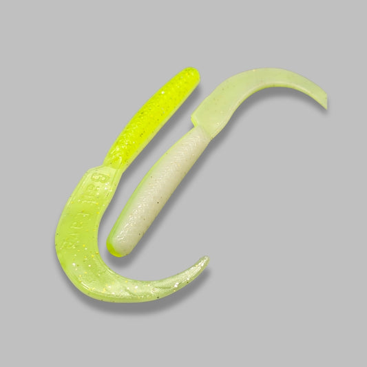 Bait Cave Saber Tail – Curved Blade Trailer With Low-Drag Action