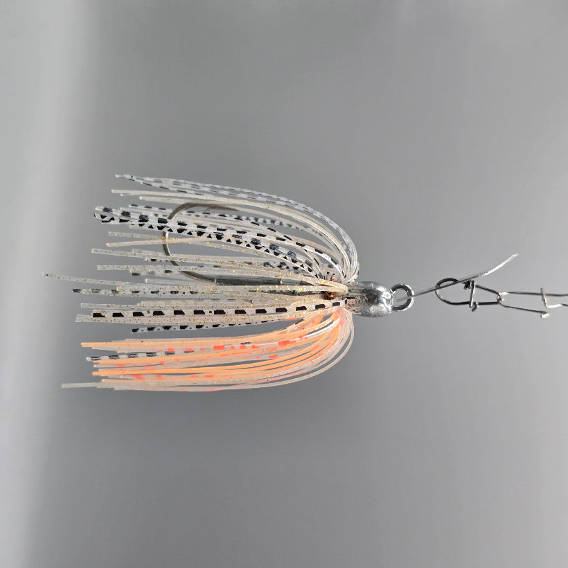 Brazalo Strutter JR compact bladed jig for bass fishing with high-speed stability and signature hunting action - Peachy