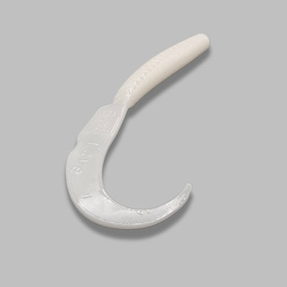 Bait Cave Saber Tail – Curved Blade Trailer With Low-Drag Action